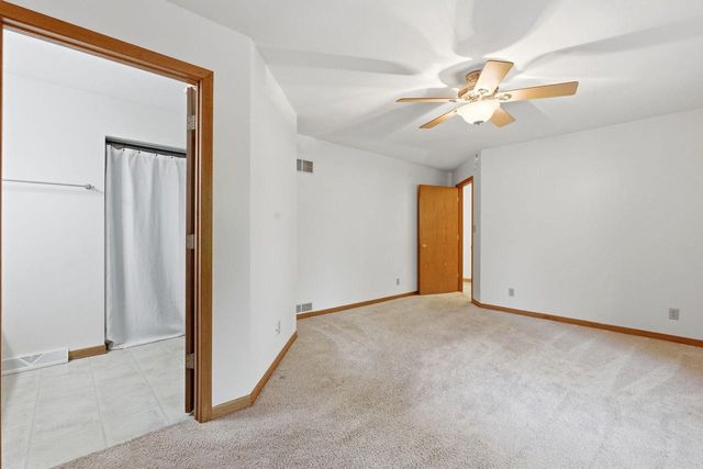 3519 Nagawicka ROAD, Hartland, WI 53029