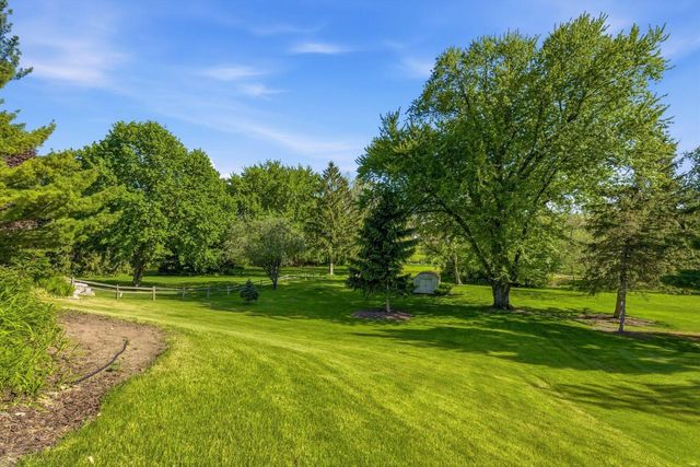 3519 Nagawicka ROAD, Hartland, WI 53029