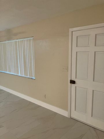 6807 113TH STREET, Seminole, FL 33772