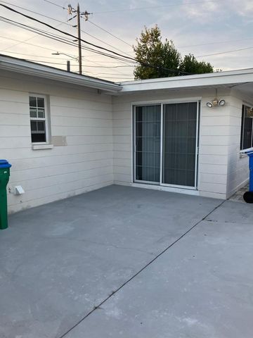 6807 113TH STREET, Seminole, FL 33772