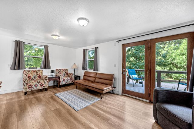 722 Easy Street, Noel, MO 64854