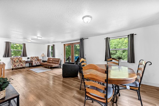 722 Easy Street, Noel, MO 64854