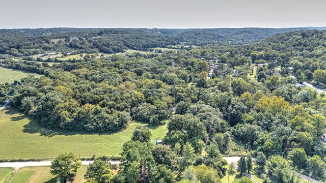 722 Easy Street, Noel, MO 64854