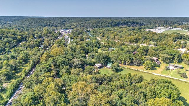 722 Easy Street, Noel, MO 64854