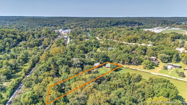 722 Easy Street, Noel, MO 64854