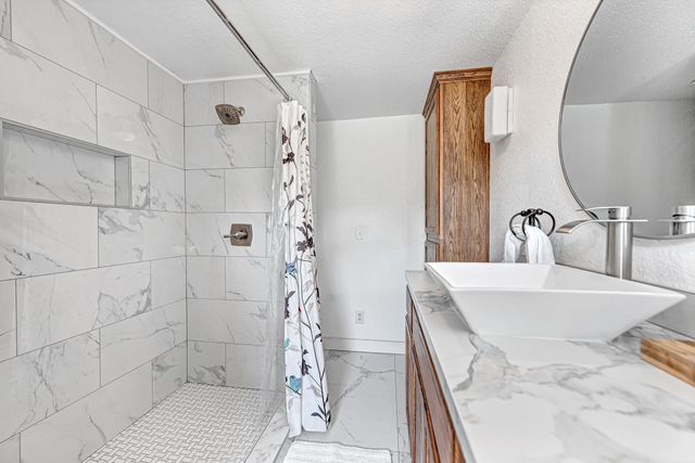 722 Easy Street, Noel, MO 64854