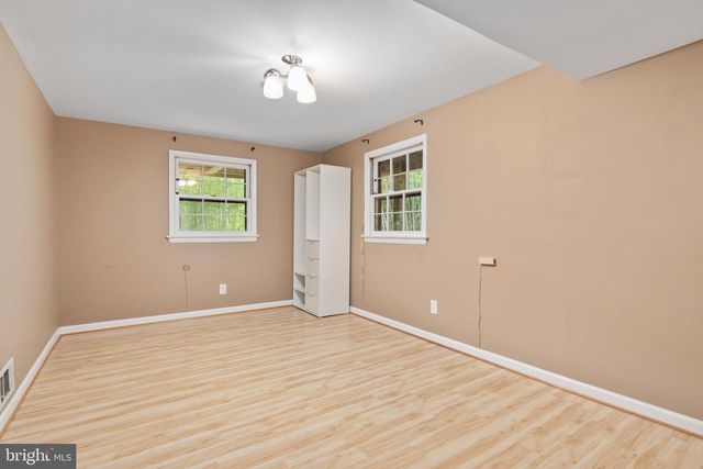 5707 HALPINE RD, Rockville, MD 20851