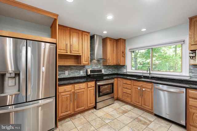 5707 HALPINE RD, Rockville, MD 20851