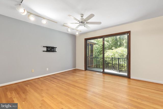 5707 HALPINE RD, Rockville, MD 20851