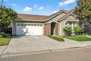 3487 Mecca, Clovis, CA 93619