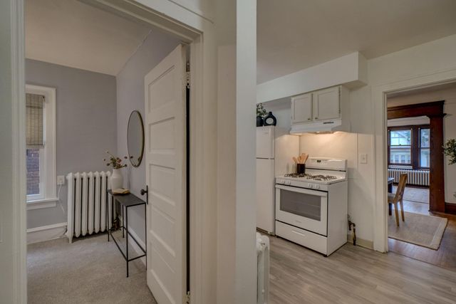 1088 Dayton Avenue, Saint Paul, MN 55104