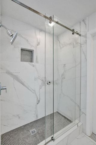 11280 NW 40th St, Coral Springs, FL 33065