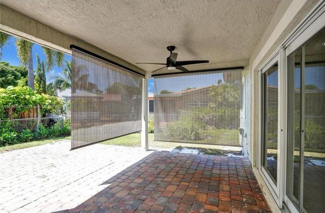 11280 NW 40th St, Coral Springs, FL 33065