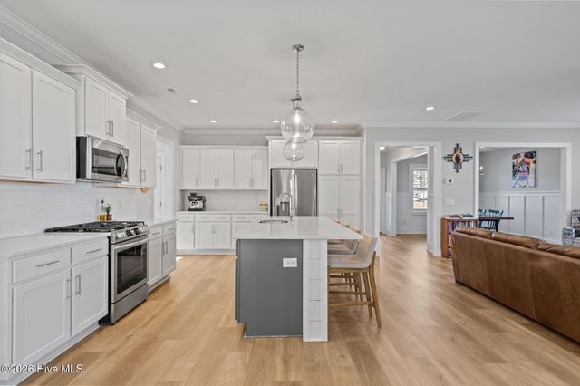 87 Tilloo Cut Way, Hampstead, NC 28443