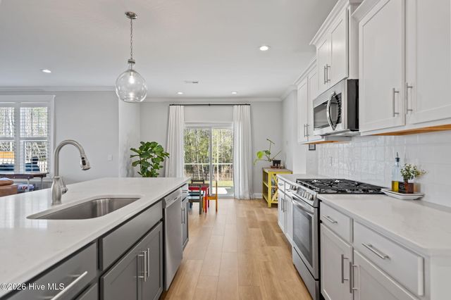 87 Tilloo Cut Way, Hampstead, NC 28443