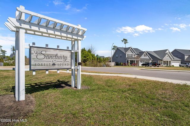 87 Tilloo Cut Way, Hampstead, NC 28443