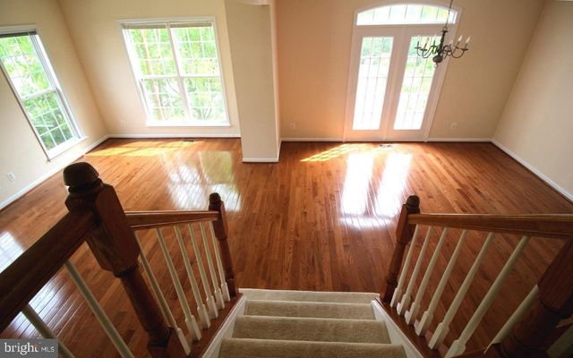 5035 COOL FOUNTAIN LN, Centreville, VA 20120