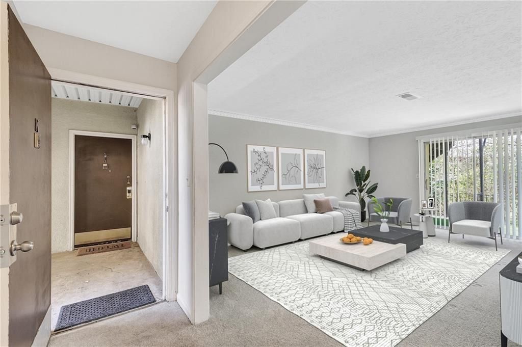 Image 1 of property listing at 2390 Lawrenceville Highway K, Decatur, GA 30033