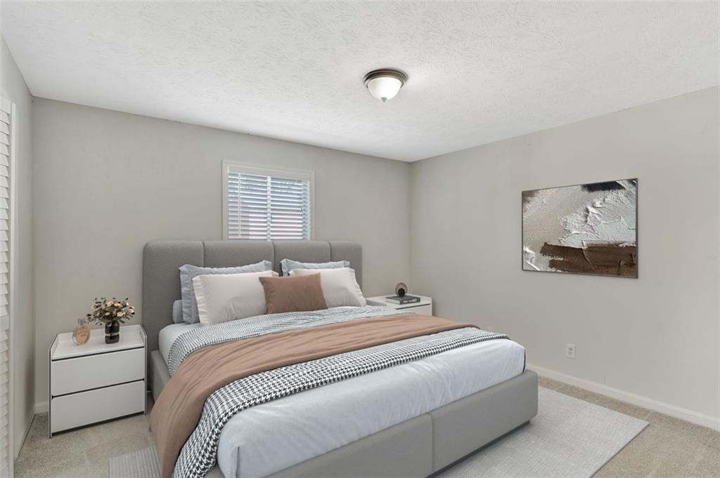 Image 16 of property listing at 2390 Lawrenceville Highway K, Decatur, GA 30033