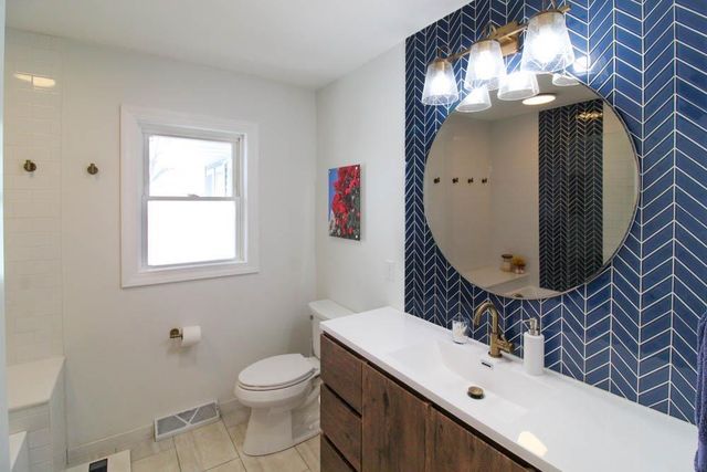 1203 12th Street, Grundy Center, IA 50638