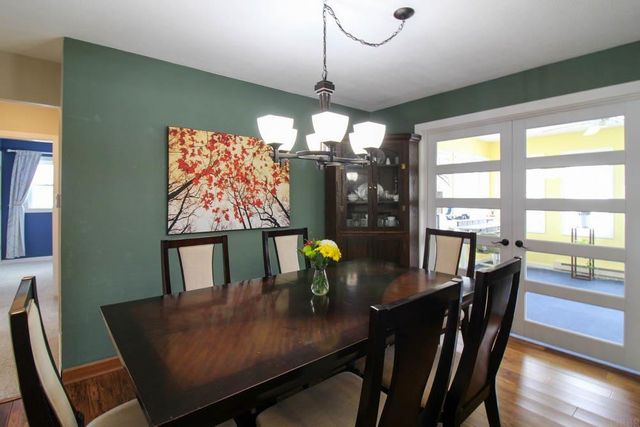 1203 12th Street, Grundy Center, IA 50638