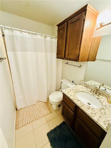 1904 Dartmouth Street O3, College Station, TX 77840
