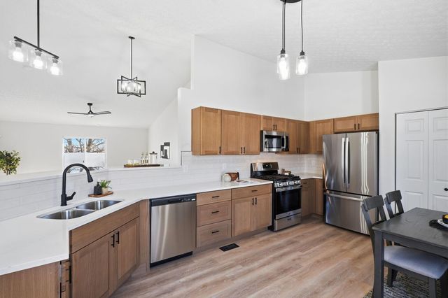 1360 Hafton Woods Drive, Columbus, OH 43204