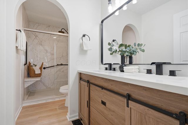 1360 Hafton Woods Drive, Columbus, OH 43204