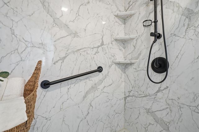 1360 Hafton Woods Drive, Columbus, OH 43204