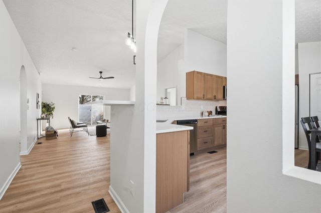 1360 Hafton Woods Drive, Columbus, OH 43204