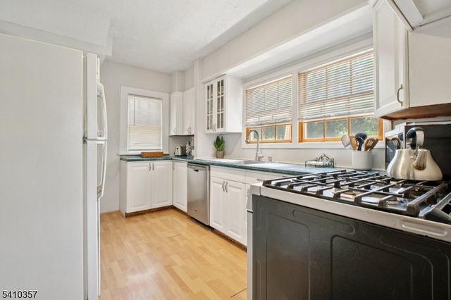 122 Westover Ave, West Caldwell Twp., NJ 07006