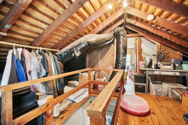 122 Westover Ave, West Caldwell Twp., NJ 07006