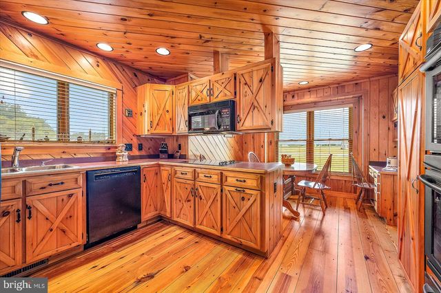 10036 REDDEN RD, Bridgeville, DE 19933