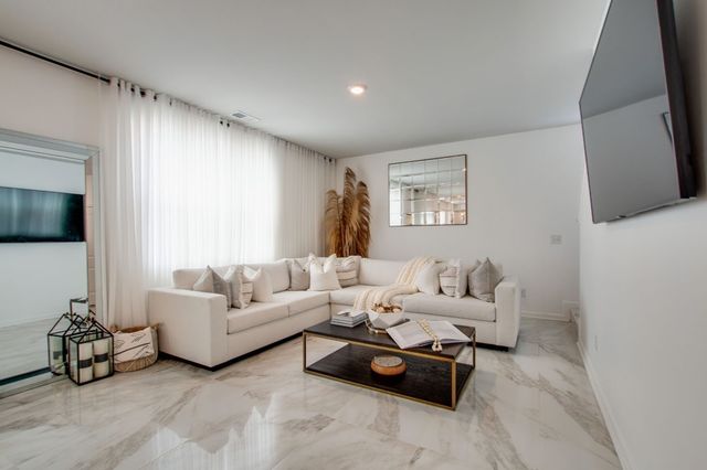 1511 Mountain View Drive, Lebanon, TN 37090