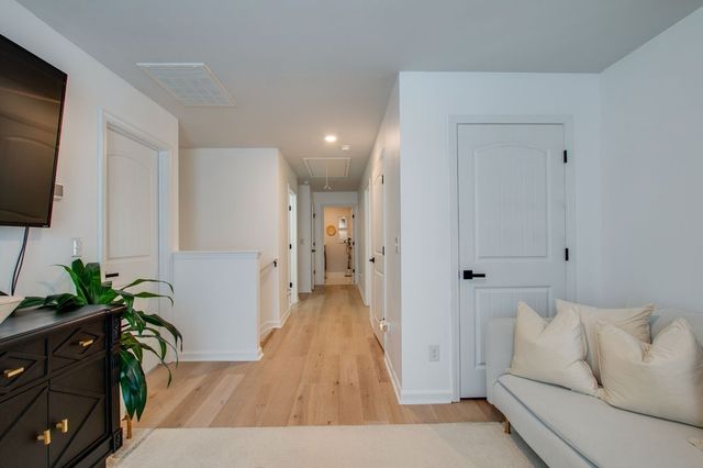 1511 Mountain View Drive, Lebanon, TN 37090