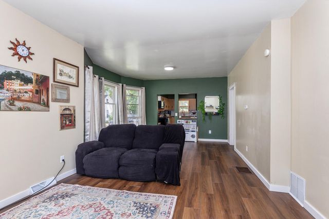 124 Woodward Avenue, Big Rapids, MI 49307