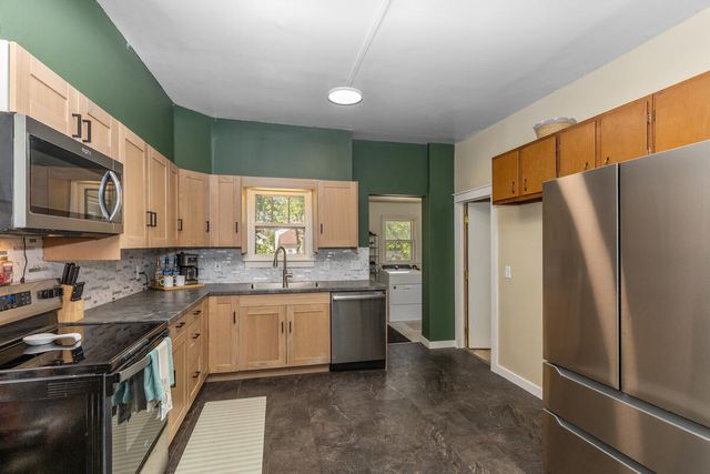 124 Woodward Avenue, Big Rapids, MI 49307