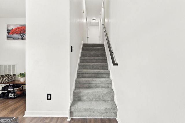 102 Huntington Way, Dallas, GA 30132