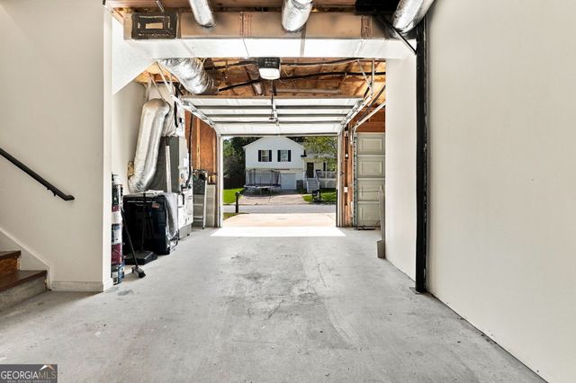 102 Huntington Way, Dallas, GA 30132