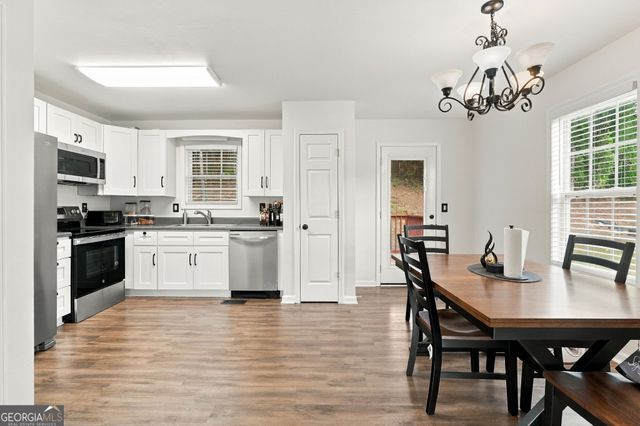 102 Huntington Way, Dallas, GA 30132