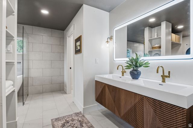 4554 S WILLOW RD, Holladay, UT 84124