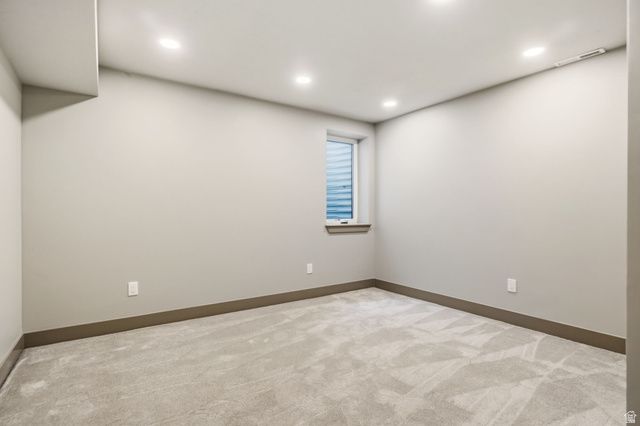 4554 S WILLOW RD, Holladay, UT 84124
