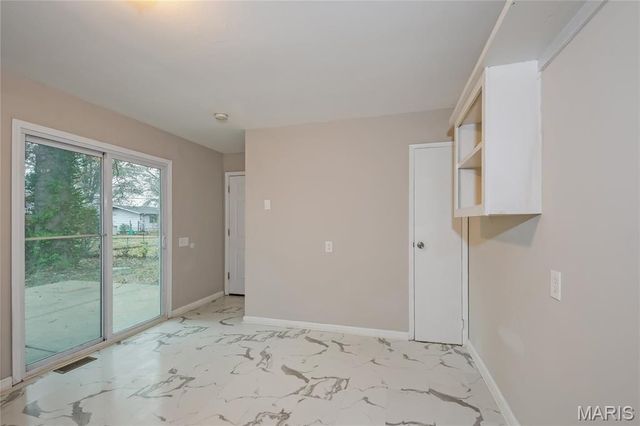 1398 Brenthaven Lane, Florissant, MO 63031