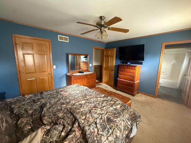 2639 E 9th Place, Hobart, IN 46342