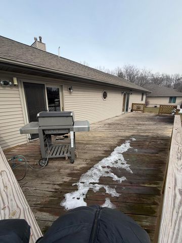 2639 E 9th Place, Hobart, IN 46342