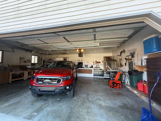 2639 E 9th Place, Hobart, IN 46342