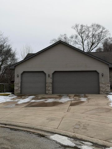 2639 E 9th Place, Hobart, IN 46342