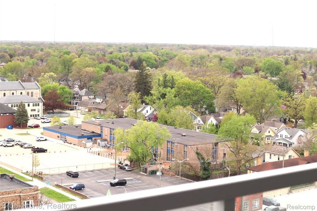 432 S. Washington Ave. Washington Avenue 1304, Royal Oak, MI 48067