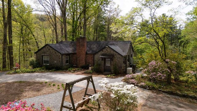 100 Woodmere Drive, Columbus, NC 28722