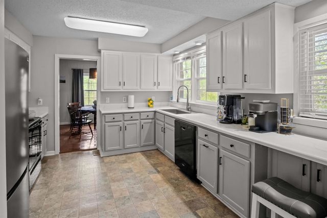 100 Woodmere Drive, Columbus, NC 28722